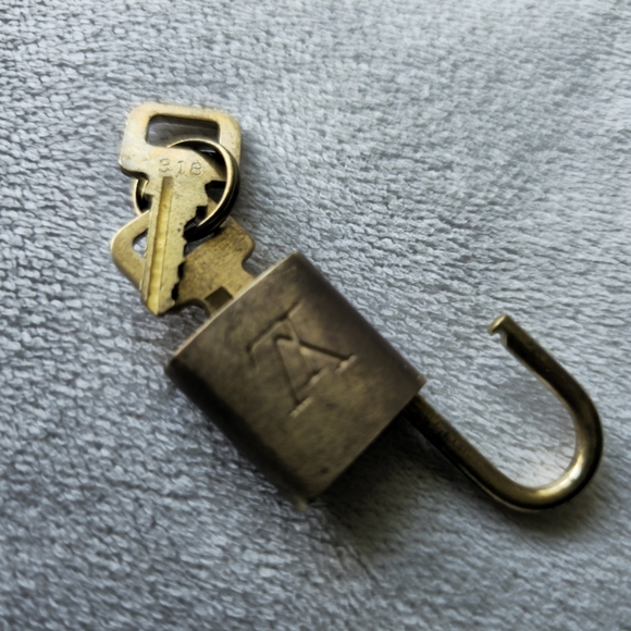 Louis Vuitton Speedy 35 Damier Ebene - Picture 9 of 14